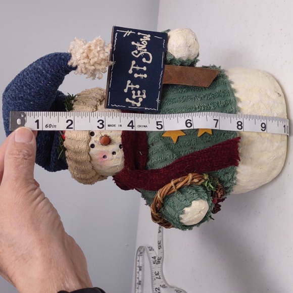 🎅 Snowman with blue stocking cap with greenery and red berries🎄🤶 - Picture 4 of 7